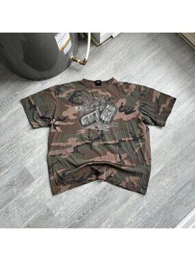 Green / Brown Camo / Camouflage Vintage Y2K Karl Kani Boxy / Baggy Fit T-Shirt